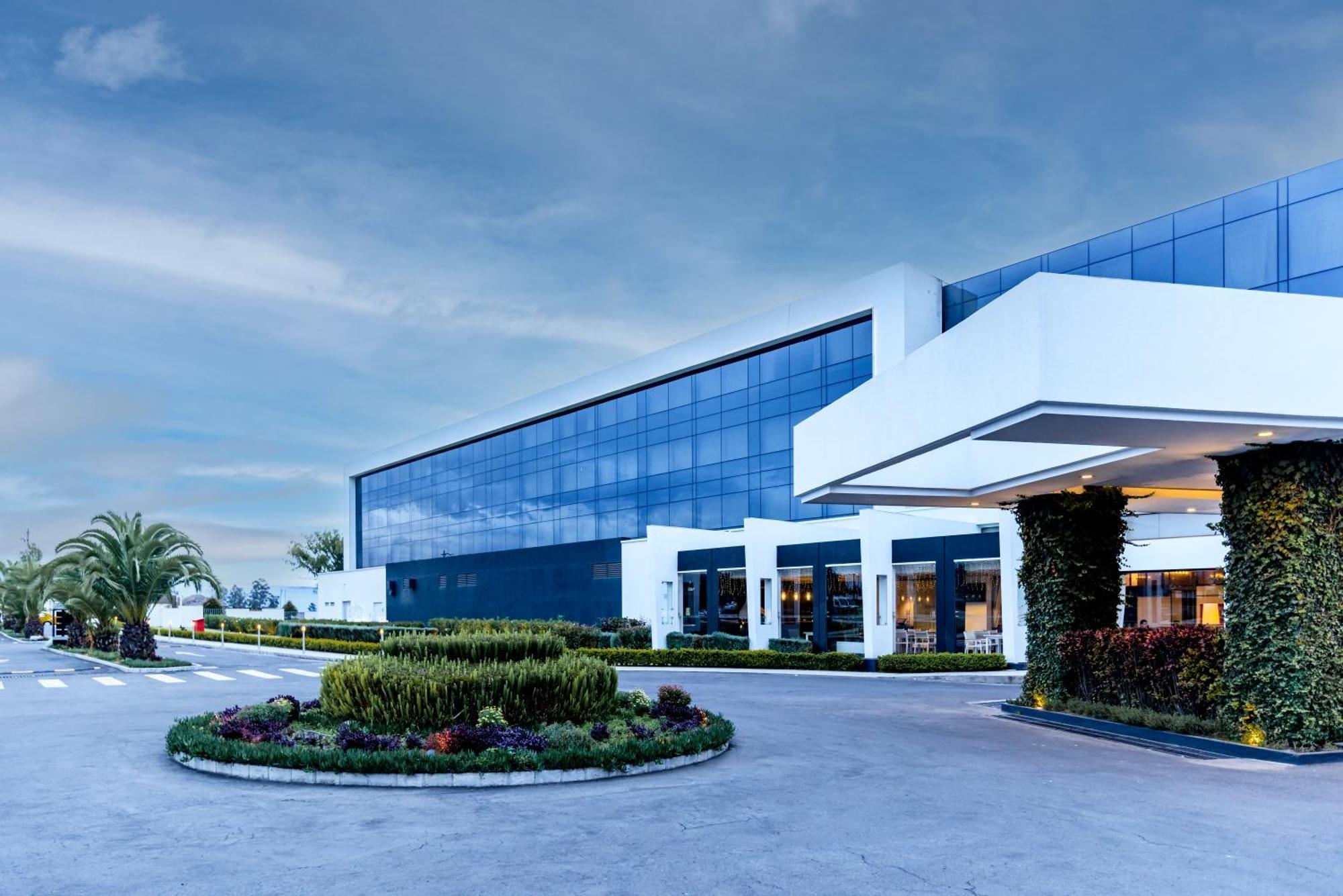 Eb Hotel By Eurobuilding Quito Airport 타바벨라 외부 사진